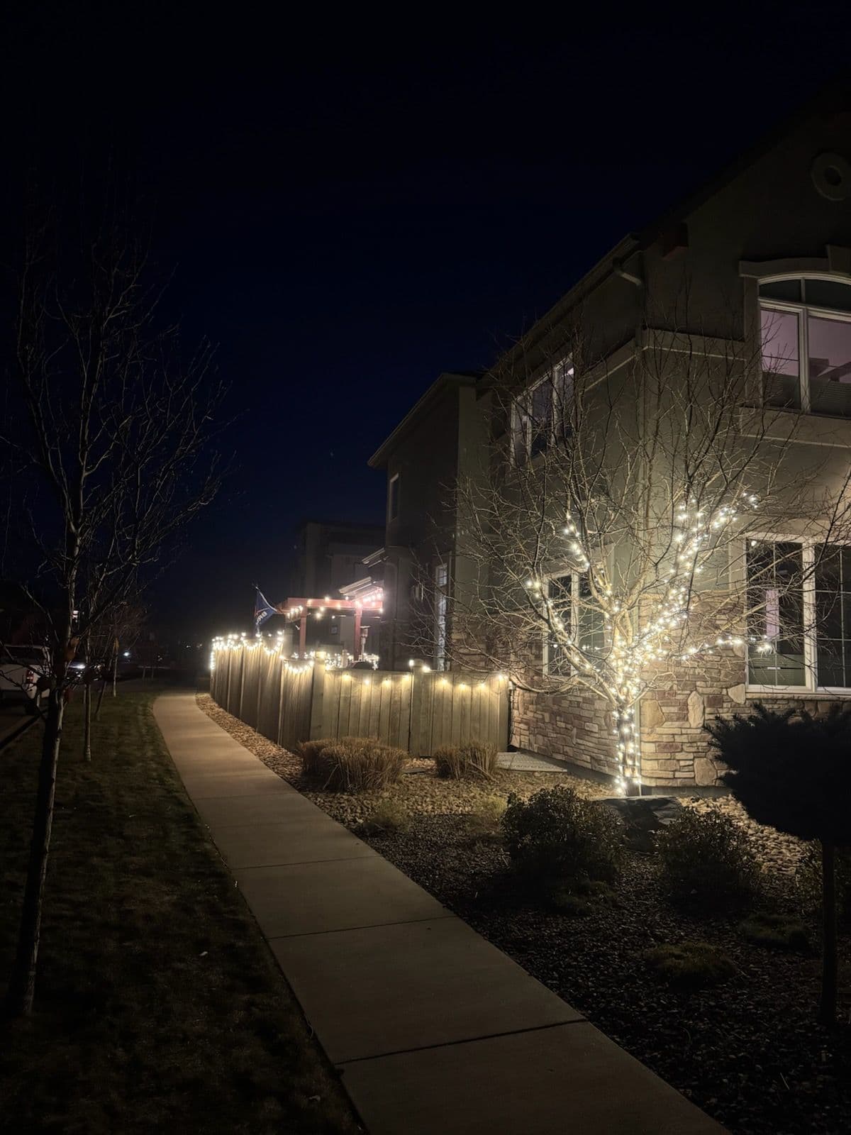 Gallery photos for Glowing Holiday Home Transformation: Image #1